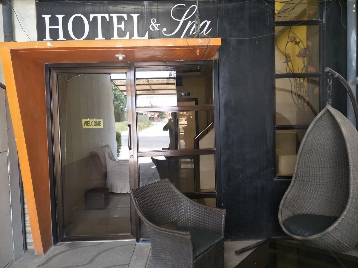 Antons Inn Hotel Balanga エクステリア 写真